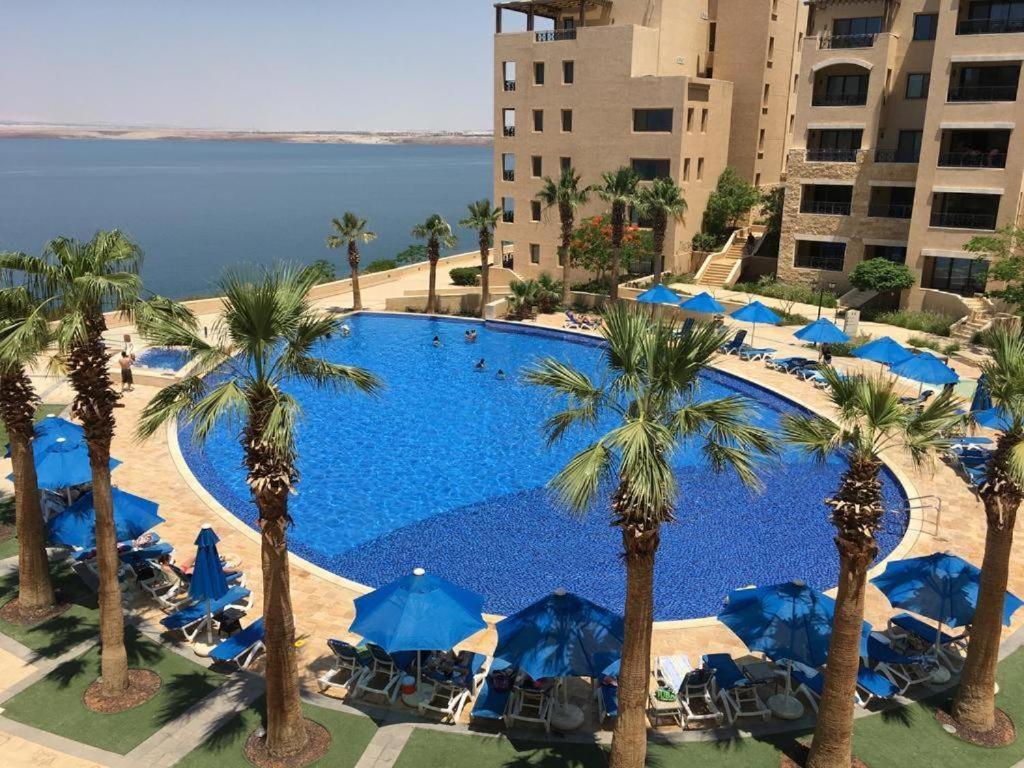 Spacious Apartments With Sea View At Samarah Resort Sweimeh Buitenkant foto