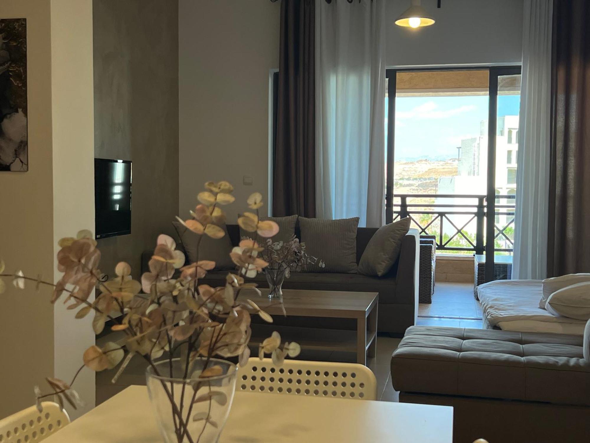 Spacious Apartments With Sea View At Samarah Resort Sweimeh Buitenkant foto